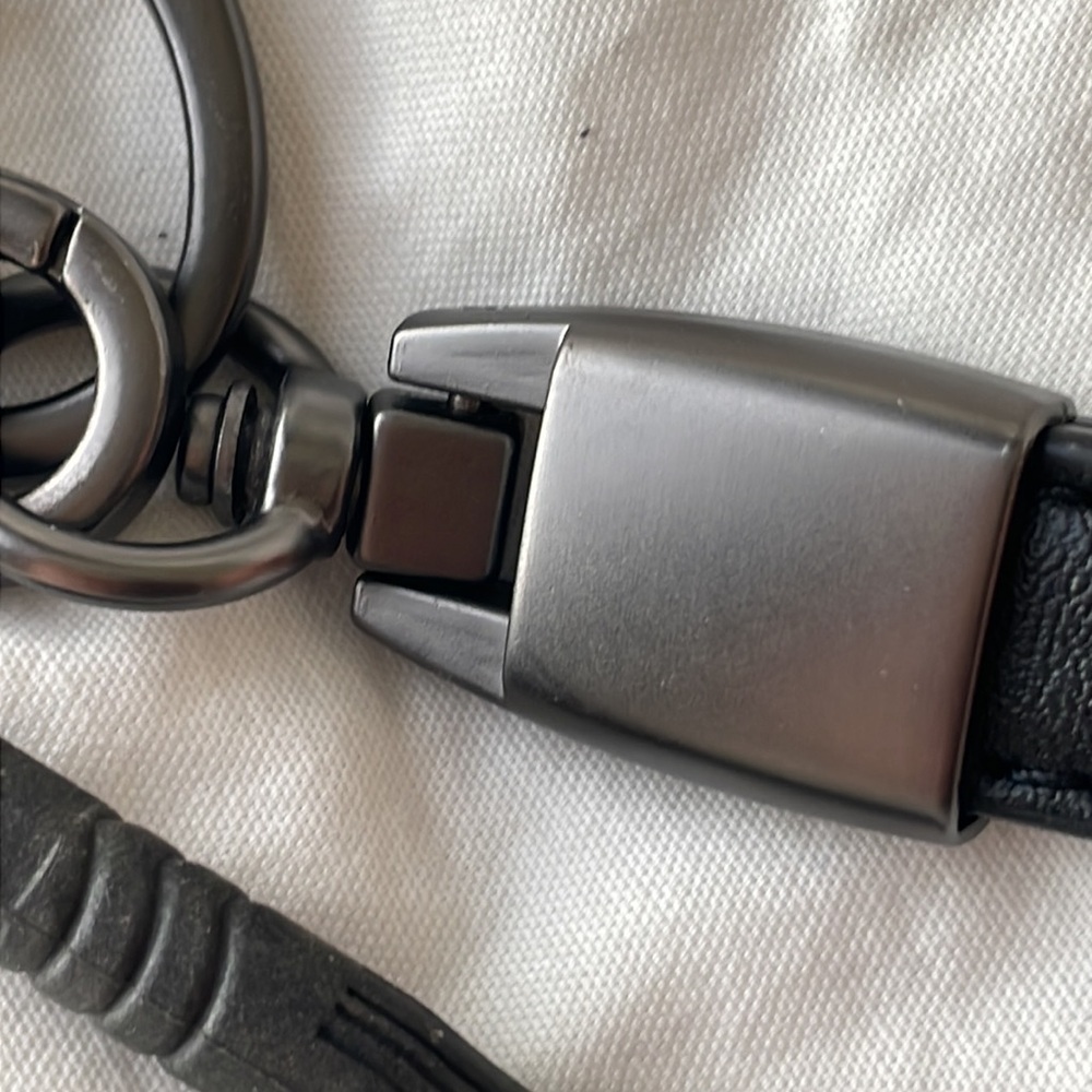 New Infiniti‎ Keychain - Picture 2 of 4